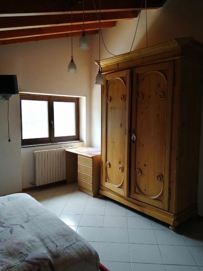 Casa Vacanze La Ca Del Cunfec Sondrio Eksteriør billede