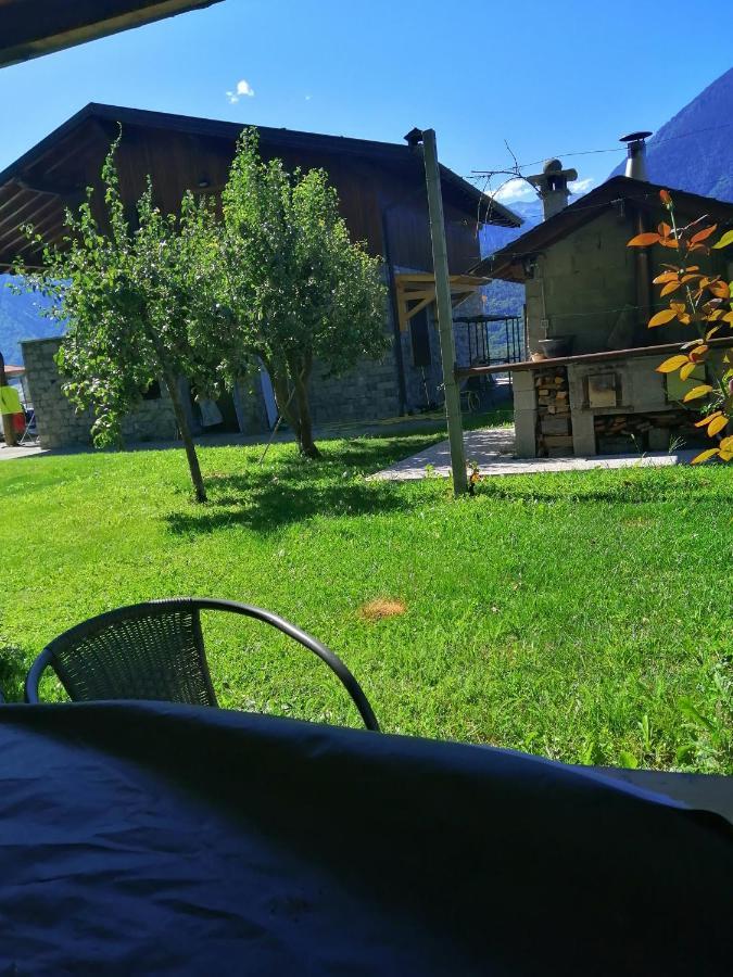 Casa Vacanze La Ca Del Cunfec Sondrio Eksteriør billede