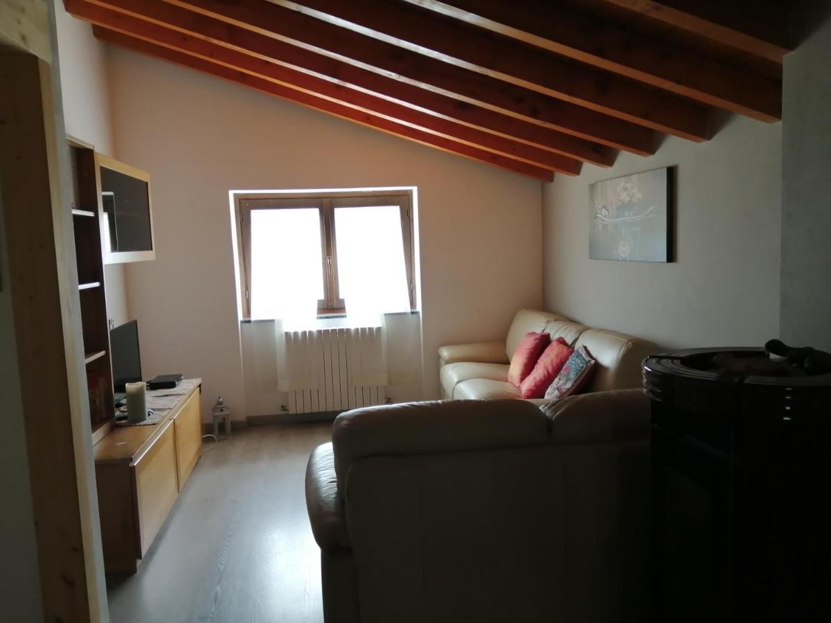 Casa Vacanze La Ca Del Cunfec Sondrio Eksteriør billede