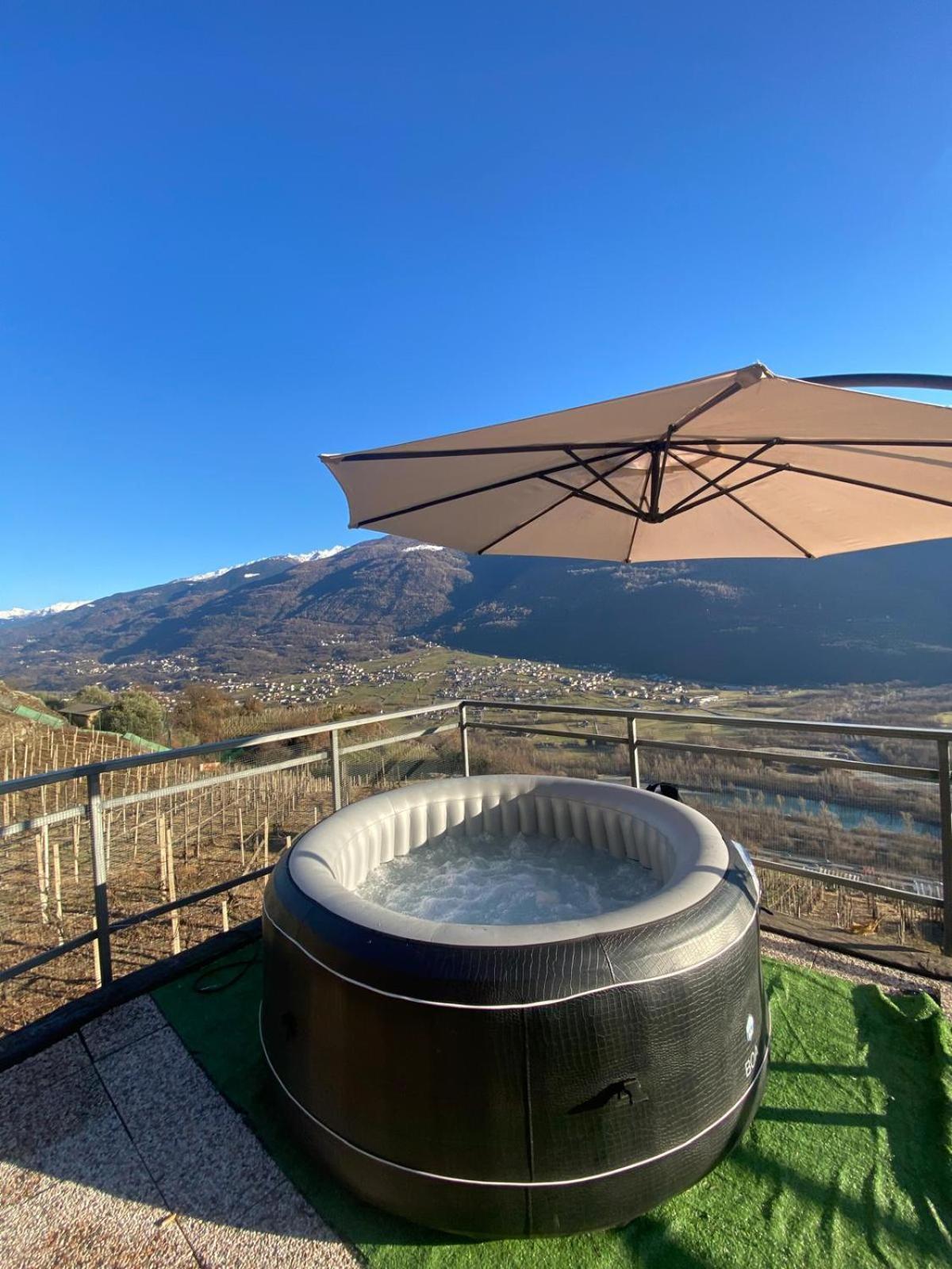 Casa Vacanze La Ca Del Cunfec Sondrio Eksteriør billede